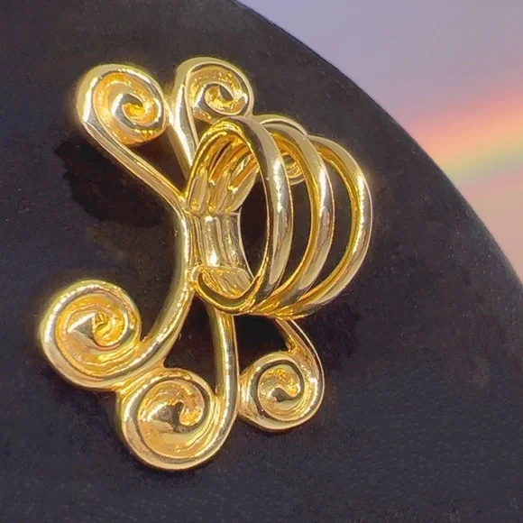 Unique Abstract Vintage Spiral Scarf Ring/Brooch - Picture 8 of 8